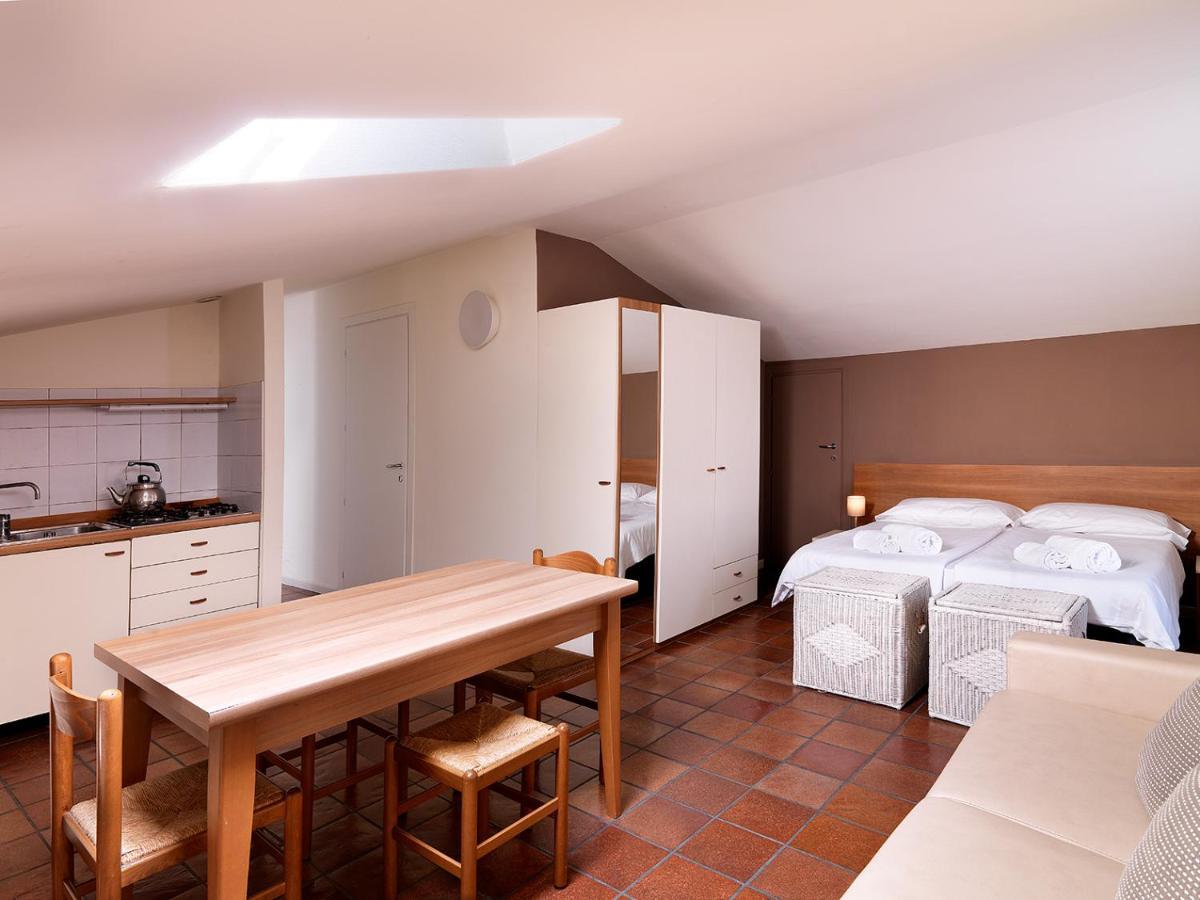 Residence Il Melograno 마네르바 델 가르다 외부 사진