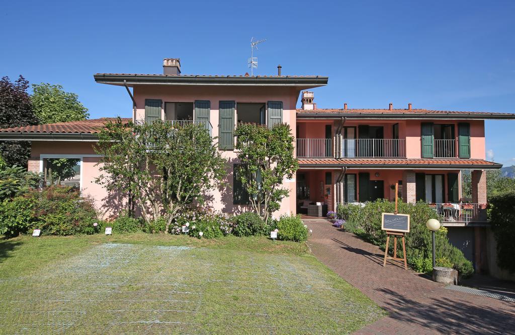 Residence Il Melograno 마네르바 델 가르다 외부 사진